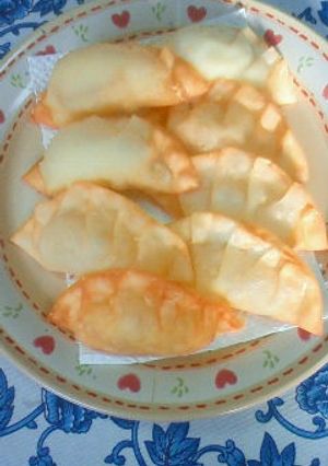 おやつに♪バナナとチーズの包み揚げ-レシピのメイン写真