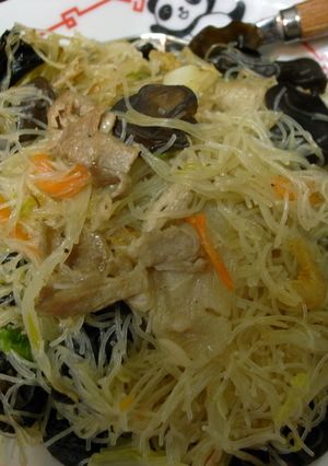 ミックスもやしで簡単、焼きビーフン-レシピのメイン写真