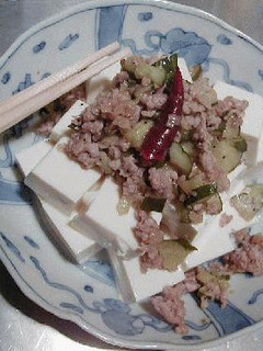 糠床の賜物 古漬胡瓜と挽肉で冷や奴-レシピのメイン写真