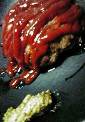 ハンバーグを食べるとき-レシピのメイン写真