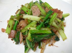 うるいとベーコンのおかか炒め-レシピのメイン写真