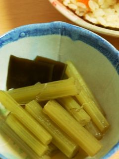 昆布もそのまま☆かんたん♪ふきの煮物-レシピのメイン写真