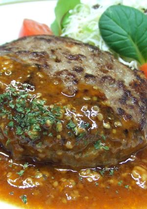ふっくら100%ビーフハンバーグ-レシピのメイン写真