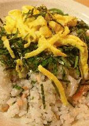 サケとじゃこ梅のパクパクご飯-レシピのメイン写真