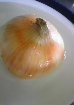 玉ねぎの皮をラクに剥く-レシピのメイン写真