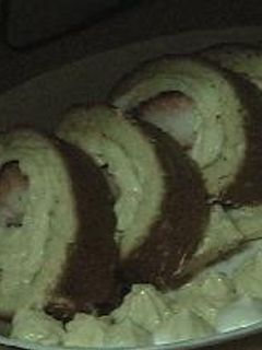 苺とカスタードのロールケーキ-レシピのメイン写真