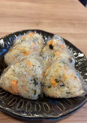 【冷凍保存】ごま香る鮭大葉チーズおにぎり-レシピのメイン写真