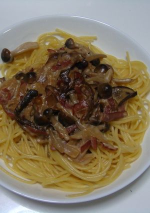 きのことベーコンのクリームパスタ-レシピのメイン写真