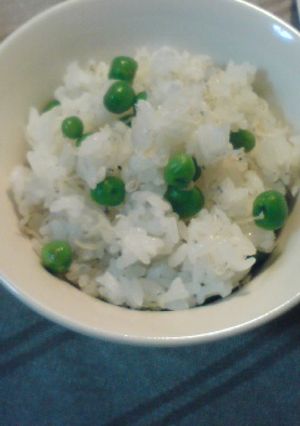 混ぜるだけ！のグリンピースご飯-レシピのメイン写真