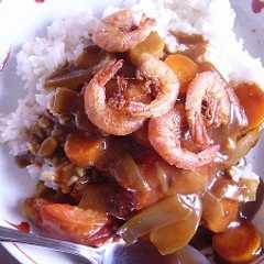 รูปของ えびとトマトのカレー