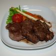 ラム肉のステーキ~バルサミコソース~