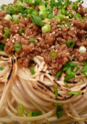 ピリ辛！豚そぼろ韮焼きそば-レシピのメイン写真