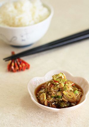 納豆や豆腐に、醤油で簡単・ねぎ唐辛子！-レシピのメイン写真