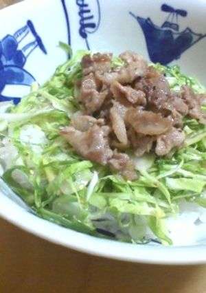 クセになる☆韓国風キャベツ丼☆-レシピのメイン写真