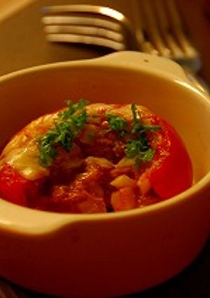ツナ詰めトマトのチーズ焼き-レシピのメイン写真