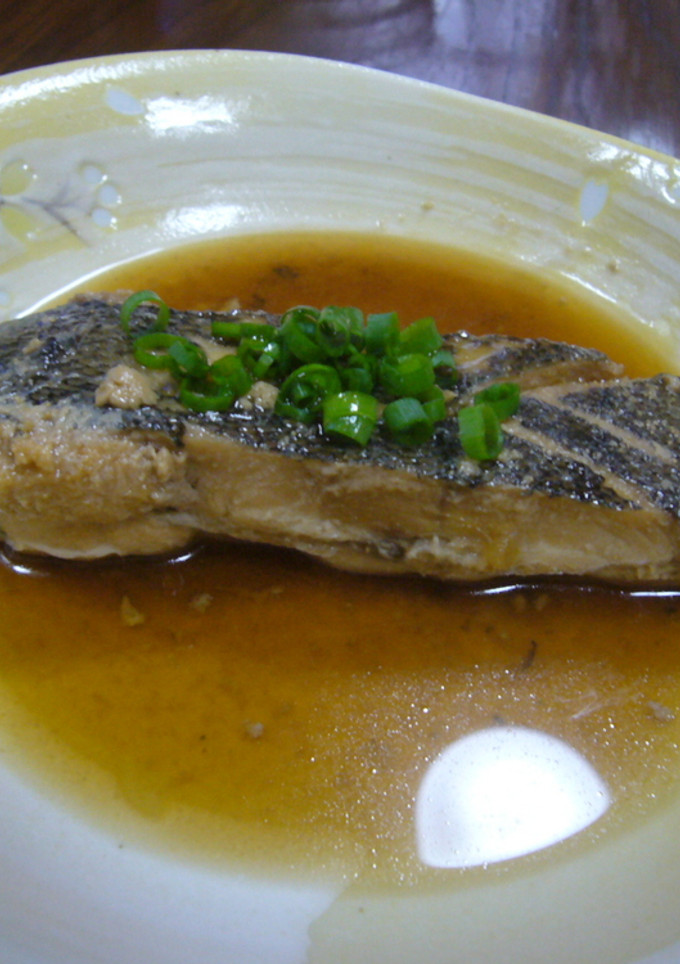 簡単で美味しいｶﾚｲの煮付け-レシピのメイン写真