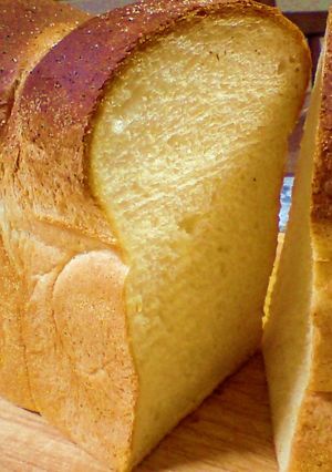 とうもろこしのモチモチ食パン-レシピのメイン写真
