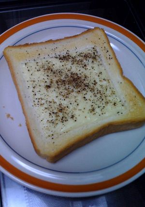 大人味☆ペッパーチーズトースト-レシピのメイン写真