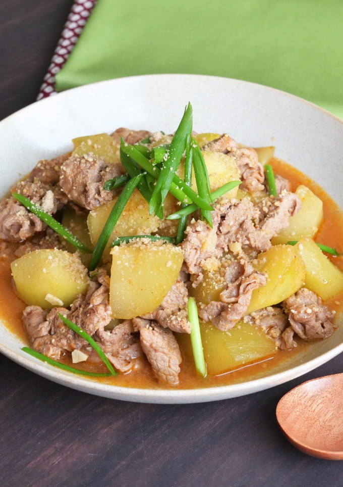 旨辛！加賀太きゅうりと牛肉の韓国風煮込み-レシピのメイン写真