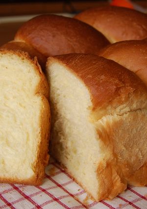 ふわふわしっとり♪たまご食パン~中尾巻き-レシピのメイン写真
