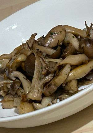 トリフォラーティ~キノコのにんにく炒め~-レシピのメイン写真