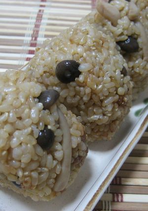 めんつゆ1つで激ウマ！！シメジご飯-レシピのメイン写真