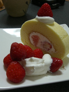 ふわふわロールケーキ-レシピのメイン写真