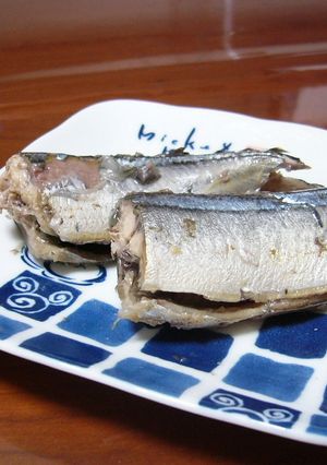 鶏がらスープで秋刀魚の柔らか煮-レシピのメイン写真