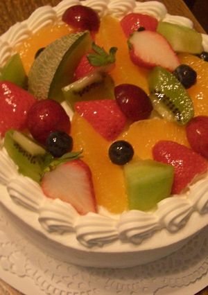 簡単☆果物たっぷり☆デコレーションケーキ-レシピのメイン写真