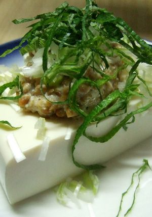 なっとう冷ややっこ-レシピのメイン写真