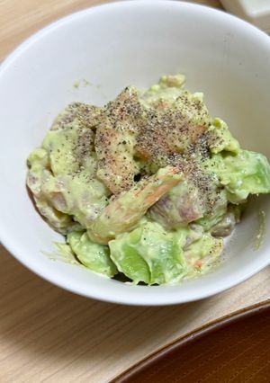 えびとまぐろのアボカドサラダ-レシピのメイン写真