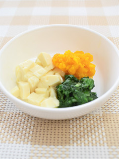 【離乳食中期】豆腐野菜サラダ-レシピのメイン写真