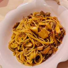รูปของ きのこたっぷり和風ペペパスタ