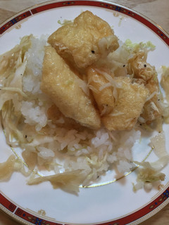 油揚げとキャベツの炒め丼-レシピのメイン写真