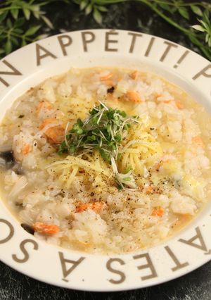 レンジで簡単！リゾット☆おにぎりリメイク-レシピのメイン写真