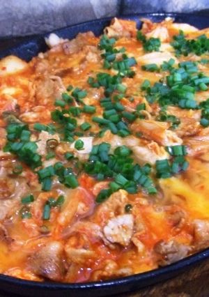 鉄板皿豚キムチ-レシピのメイン写真