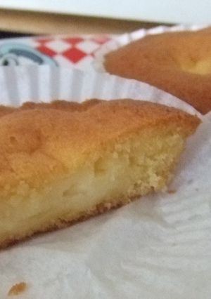 簡単♪カスタードクリーム・カップケーキ-レシピのメイン写真