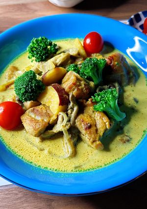 牛乳でマイルド！秋野菜のスープカレー-レシピのメイン写真