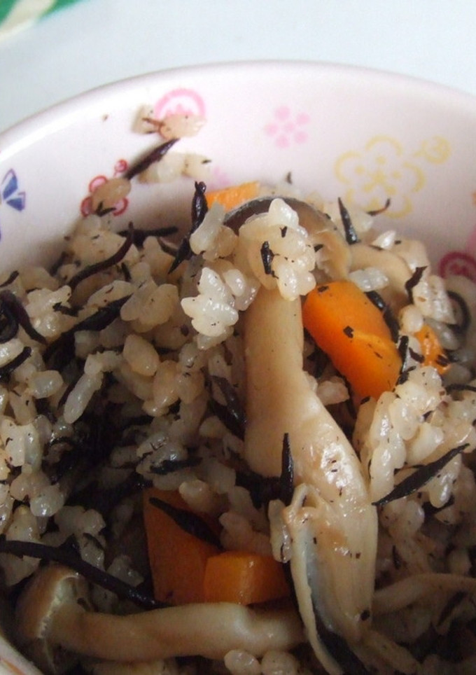 ✿ฺめんつゆで簡単 ひじきの炊き込みご飯-レシピのメイン写真