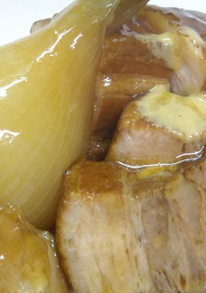 トロトロ豚角煮とまるごとタマネギ-レシピのメイン写真