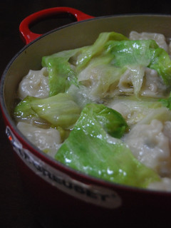 水餃子 (皮とスープ)-レシピのメイン写真
