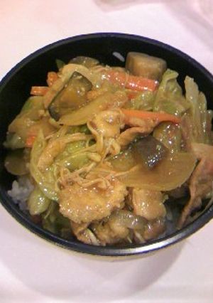 ☆ﾎﾞﾘｭｰﾑたっぷりカレーどんぶり☆-レシピのメイン写真