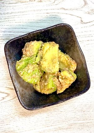 アボカドの白ごま和え-レシピのメイン写真