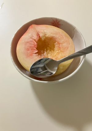 1番簡単・桃の食べ方-レシピのメイン写真