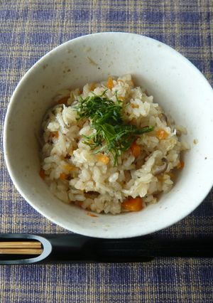 もち米なしでむっちり美味しい炊き込み御飯-レシピのメイン写真