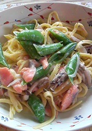 スナップえんどうと鮭のパスタ-レシピのメイン写真