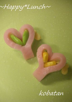 ちょっとカラフルな❤かまぼこ（キャラ弁）-レシピのメイン写真