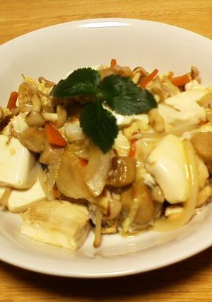 麩と豆腐の卵とじ丼-レシピのメイン写真