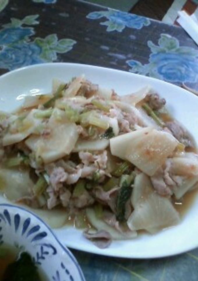 蕪と豚肉の梅肉炒め-レシピのメイン写真