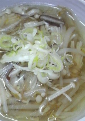 もやしとキノコのスープ-レシピのメイン写真